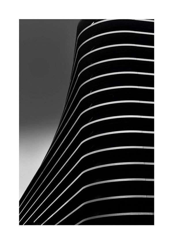 Geformte Linien auf schwarzem Poster