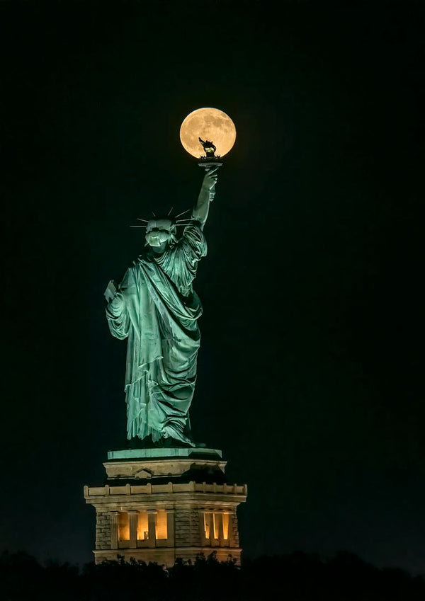 Statue of Liberty - Hua Zhu