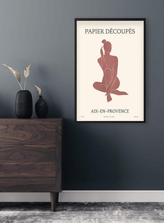Papier Decoupe No. 04 Kunstposter featuring abstract nude silhouette in muted tones, framed on a modern wall.