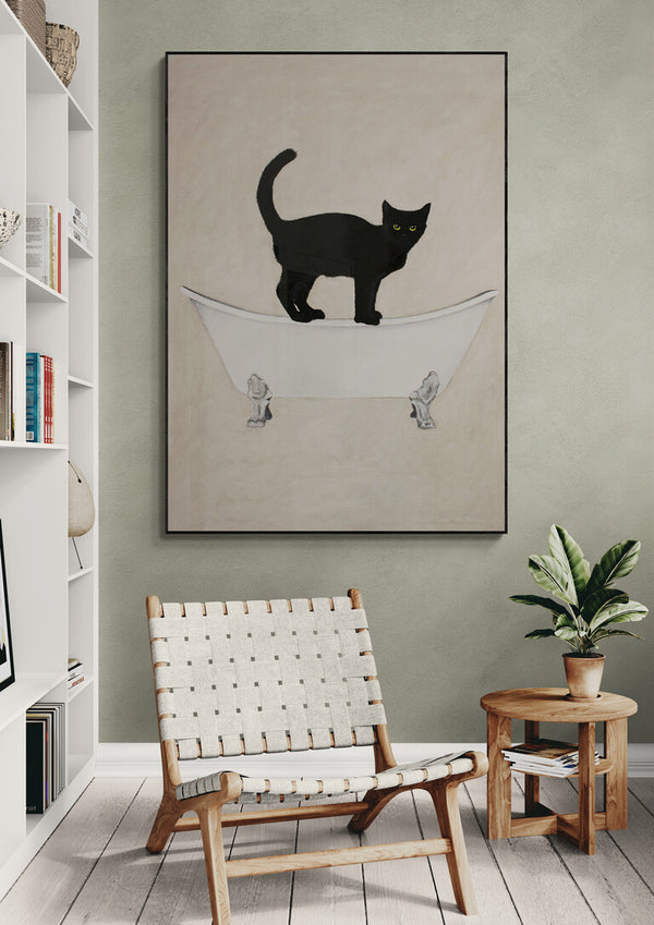 Schwarze Katze auf der Badewanne - Coco de Paris