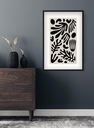 Schwarze Korallen auf grauem Poster